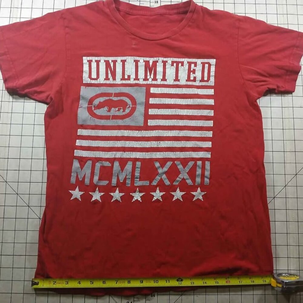 Vintage Red Ecko Unlimited Men's Large T-Shirt